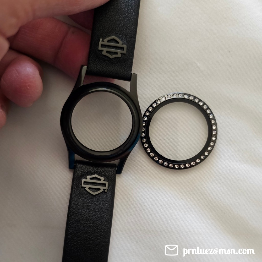 Harley Davidson Black-Tone Bling Locket Leather Bracelet